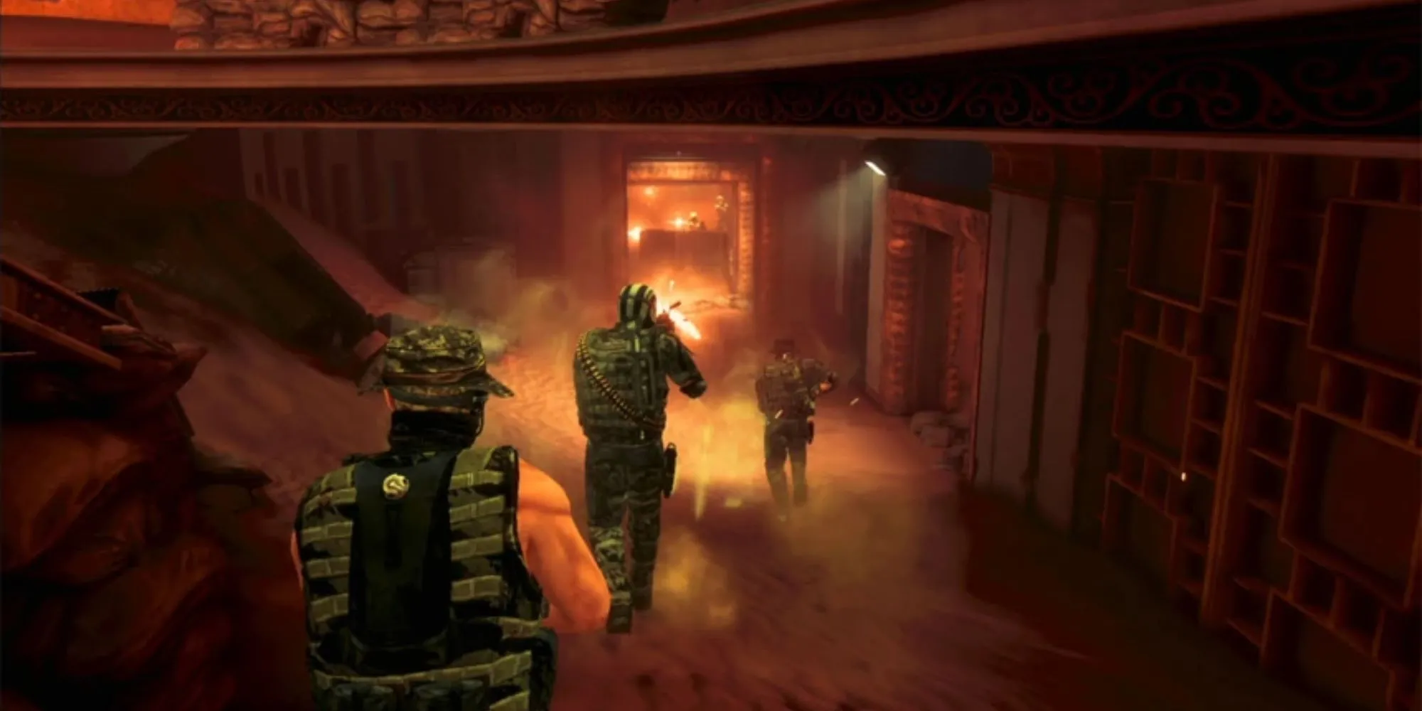 Đội trưởng Walker trong một cảnh chiến đấu căng thẳng của Spec Ops: The Line