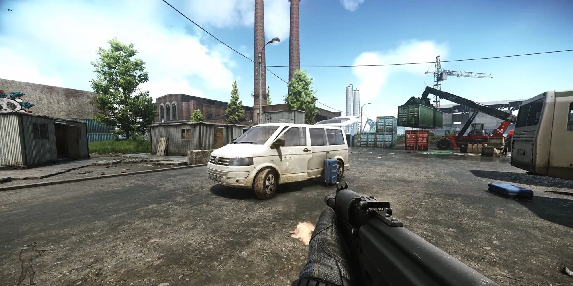 Người chơi Escape from Tarkov ngắm bắn xe tải trắng