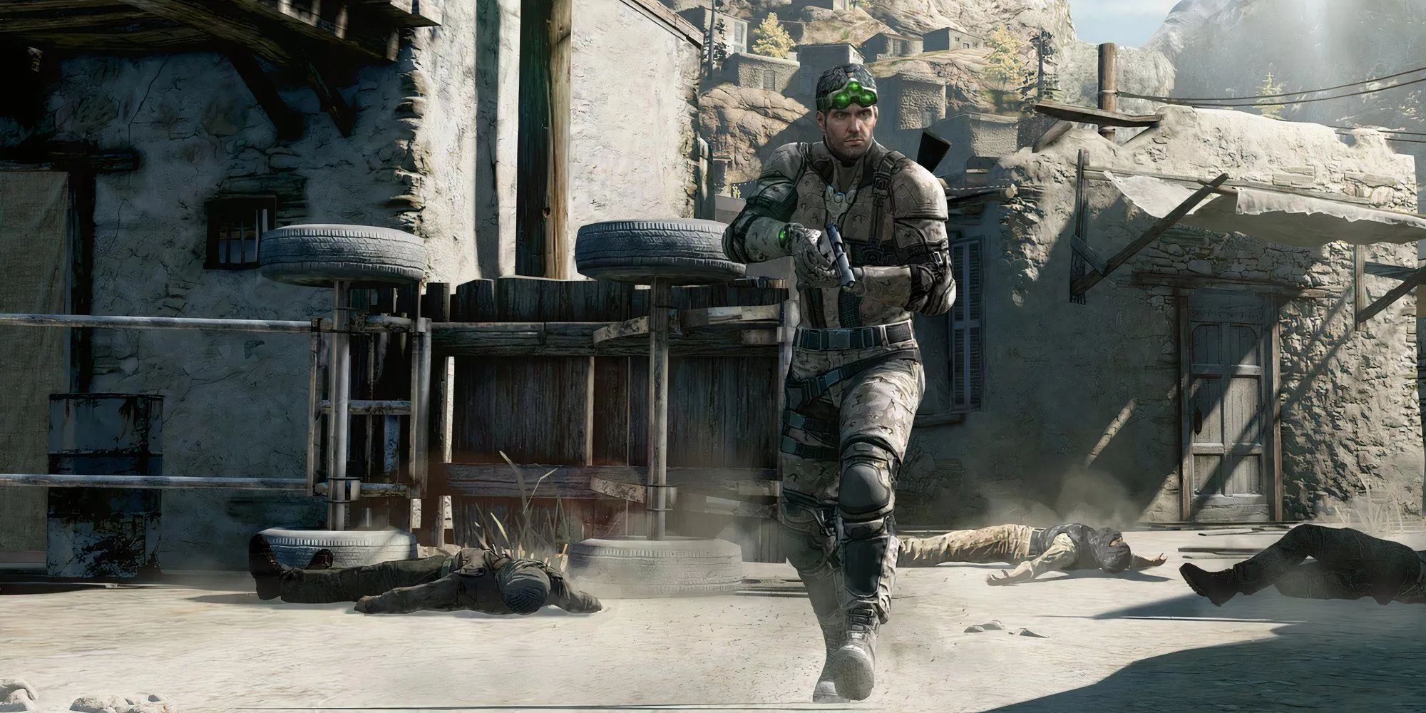 Sam Fisher trong Splinter Cell Blacklist kết hợp giữa chiến đấu và tàng hình, thể hiện sự đa dạng trong gameplay tiếp cận