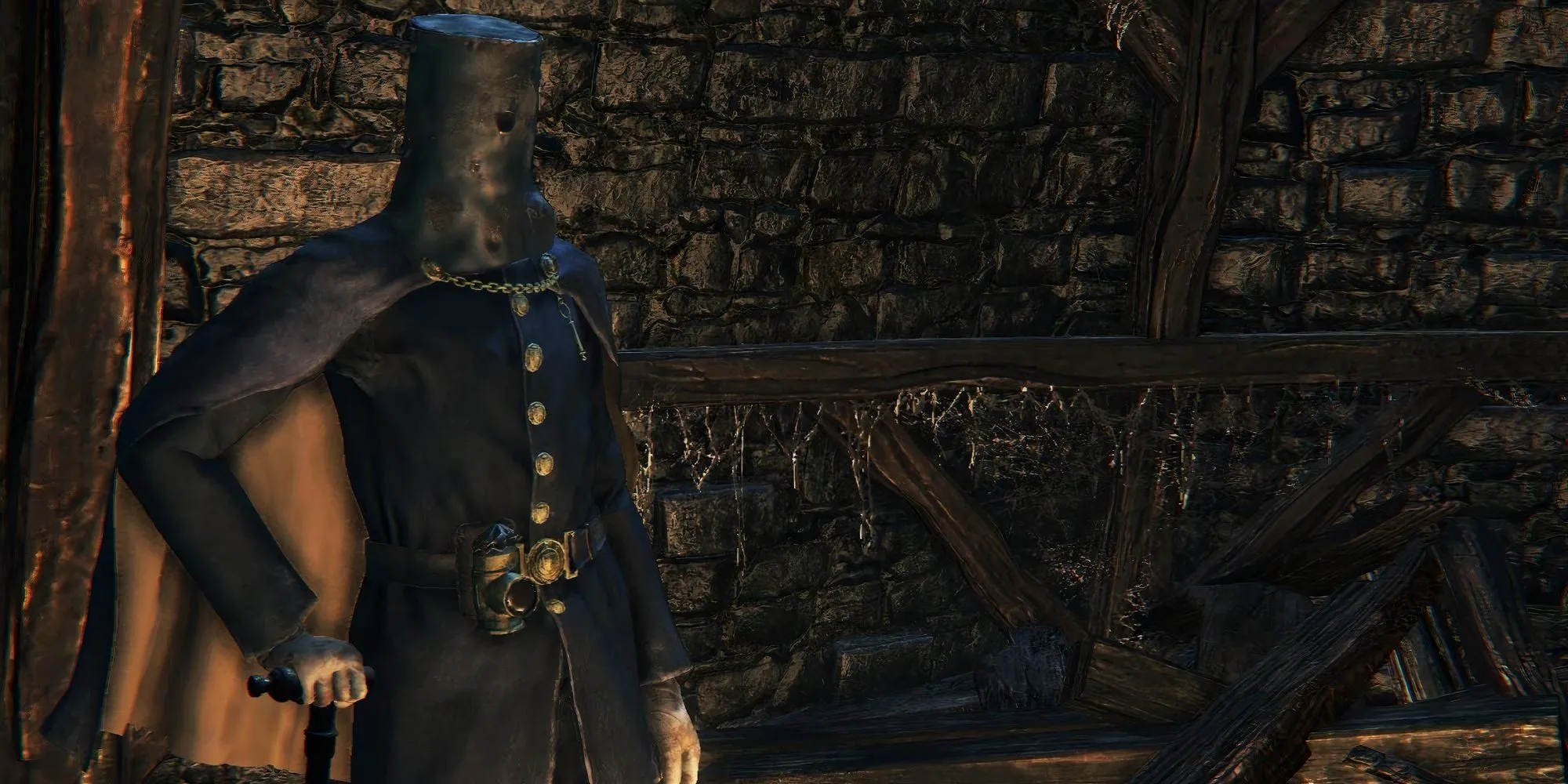 Valtr, Master of The League với chiếc mũ sắt đặc trưng trong Bloodborne