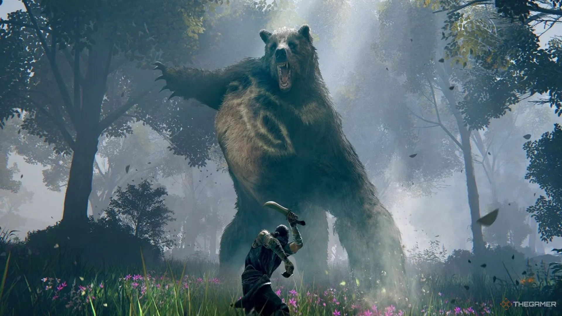 Một con Runebear chuẩn bị tấn công người chơi bằng vuốt trong Elden Ring