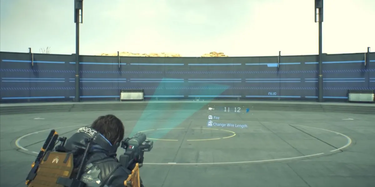 Sam Porter Bridges sử dụng Súng Gây Choáng Bola Stun Gun, vũ khí tối thượng làm tê liệt kẻ thù trong Death Stranding 2