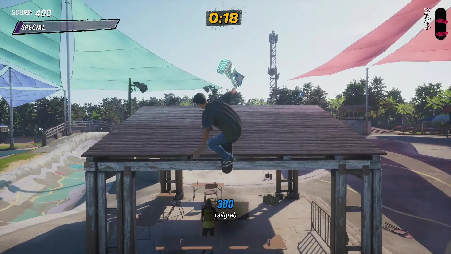 Vị trí túi tiền Cash cuối cùng yêu cầu nhảy qua cấu trúc ở trung tâm map Kona trong Tony Hawk's Pro Skater 3+4