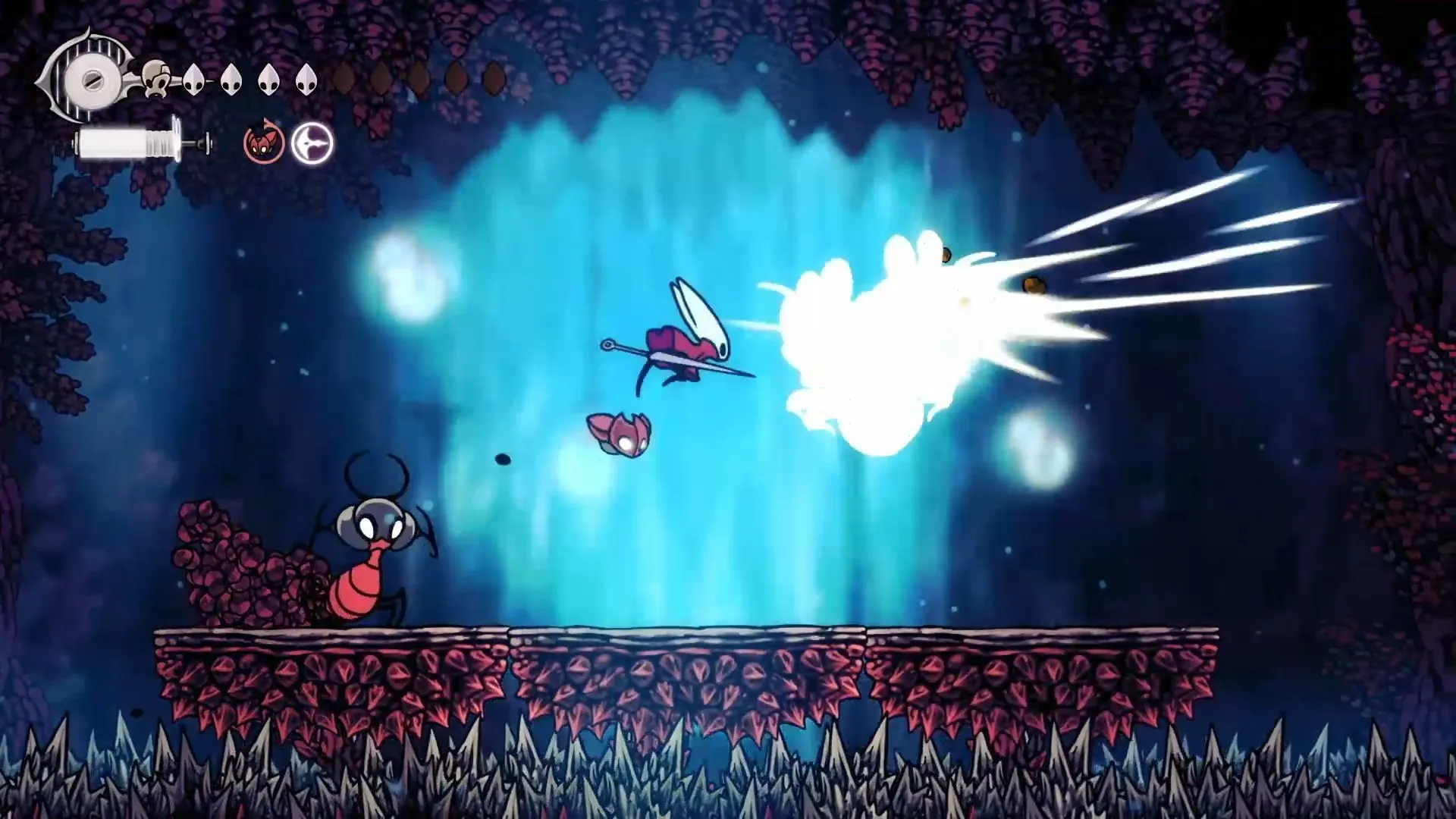 Hornet đối mặt với nhiều kẻ thù trong phòng chiến đấu thứ tư của Coral Tower trong Hollow Knight Silksong